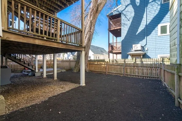 $875,000 | 221 Highland Avenue, Unit 2, Somerville, MA 02143