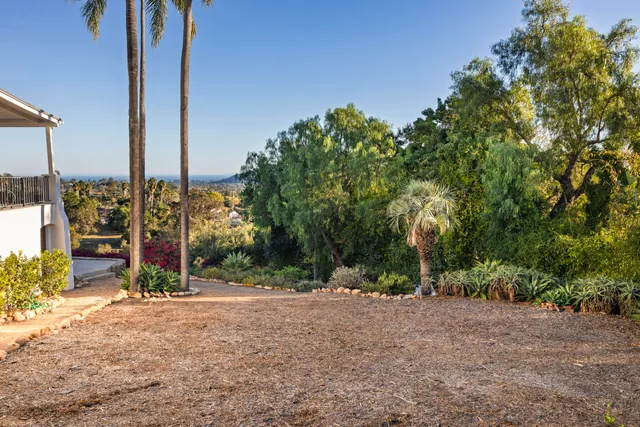 $5,800 | 130 Canyon Acres Drive, Unit B, Santa Barbara, CA 93105