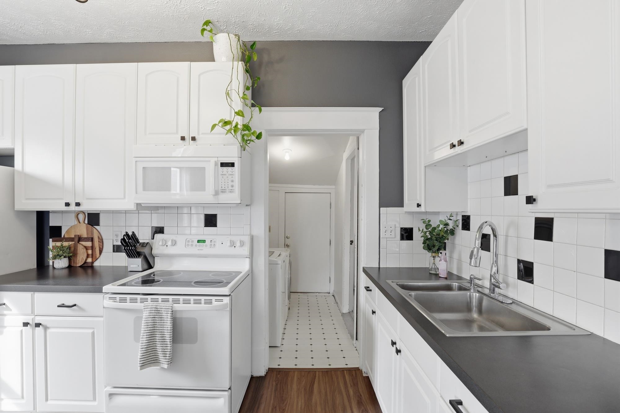 4609 North Madison Street Spokane, WA 99205 - Photo 11 of 41