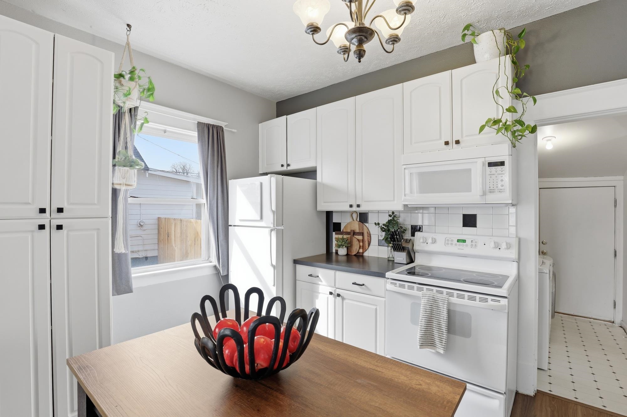 4609 North Madison Street Spokane, WA 99205 - Photo 10 of 41