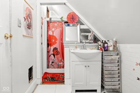 $165,000 | 3519 West Michigan Street, Indianapolis, IN 46222