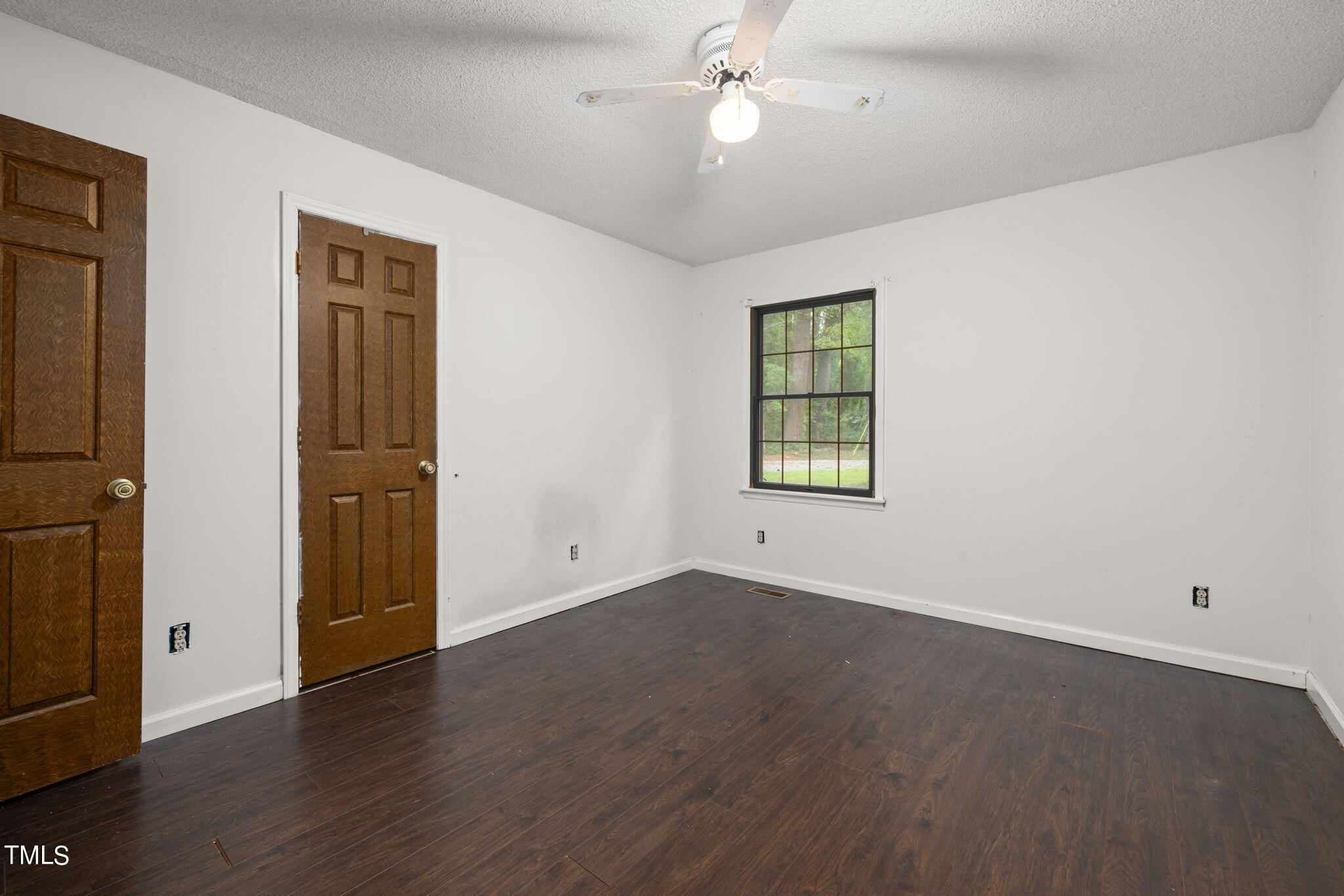 5811 Anele Road Durham, NC 27712 - Photo 29 of 36 26-web-or-mls-7K5A1930