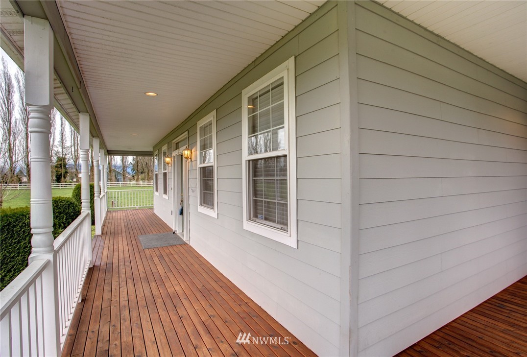 225 East Pole Road Lynden, WA 98264 - Photo 22 of 25