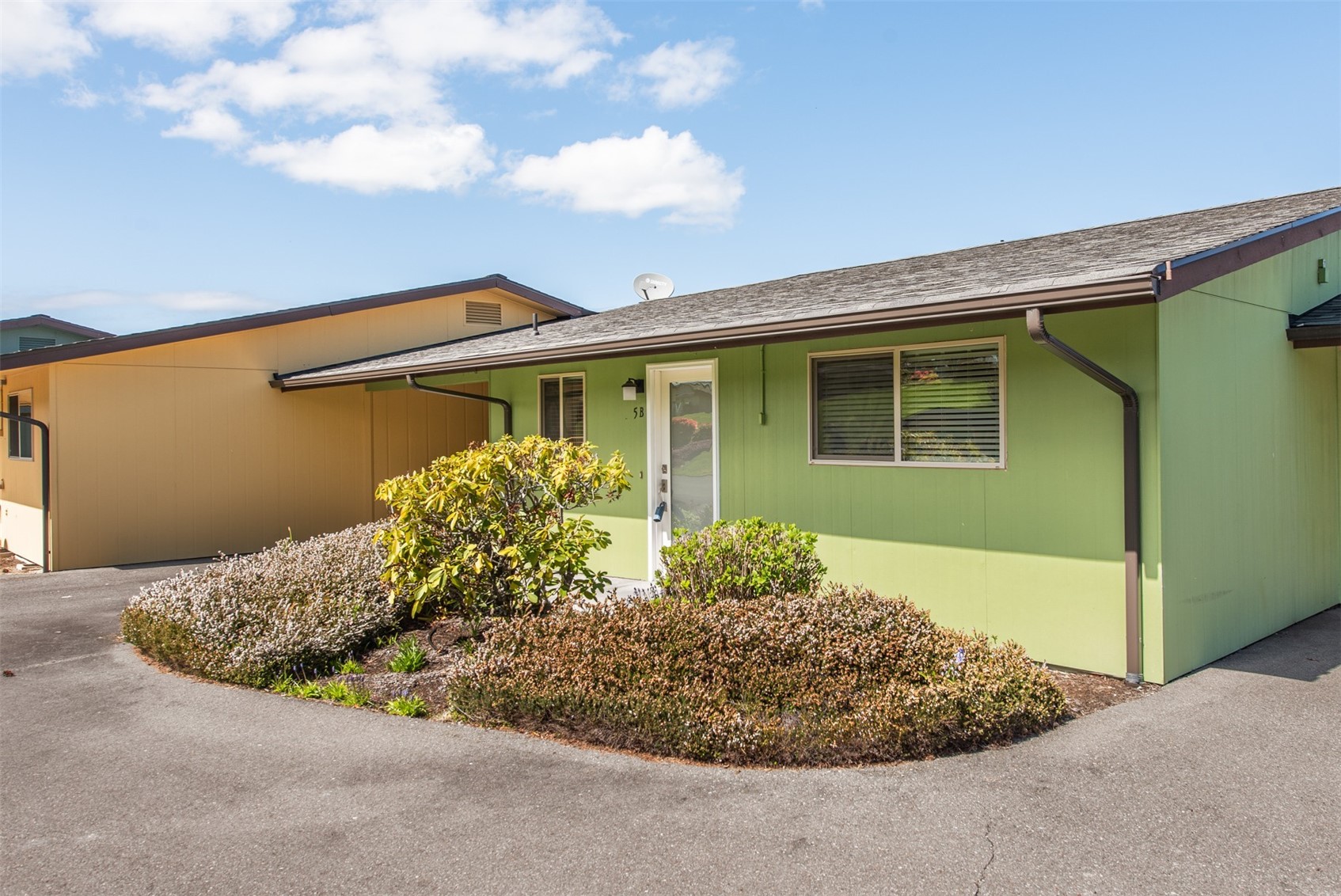 1301 South 3rd Avenue, Unit 5B Sequim, WA 98382 - Photo 1 of 28