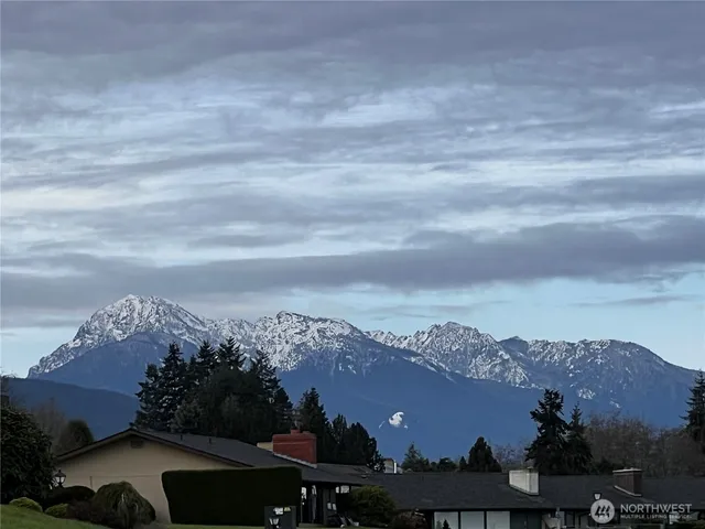 $270,000 | 1301 South 3rd Avenue, Unit 5B, Sequim, WA 98382