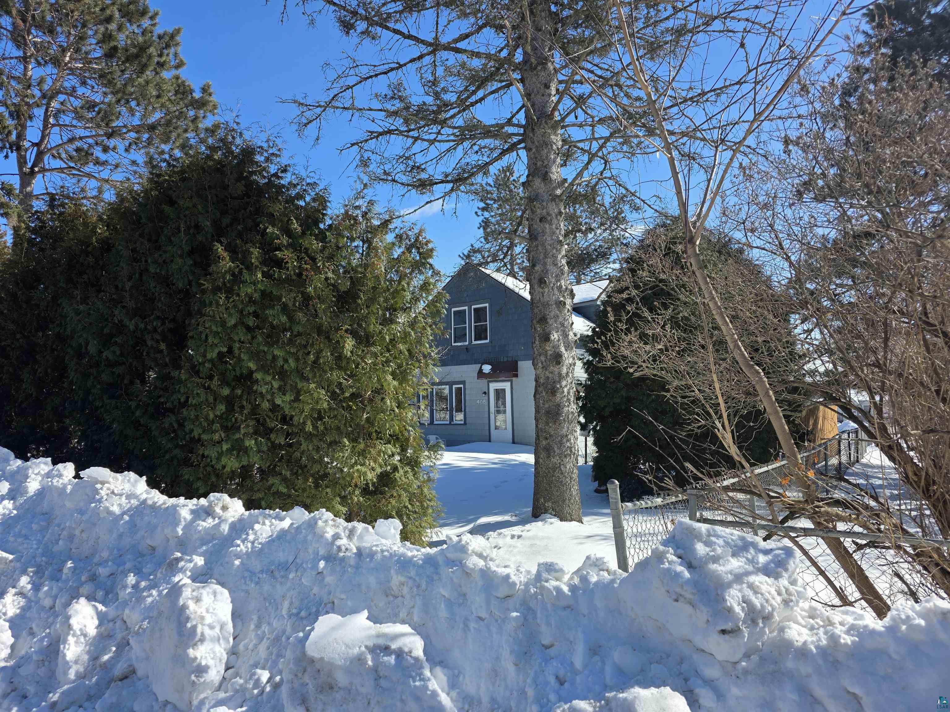 406 North Road Cloquet, MN 55720 - Photo 25 of 26 View of front of house
