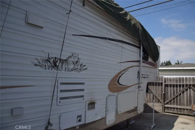 $950,000 | 1935 Maine Avenue, Long Beach, CA 90806