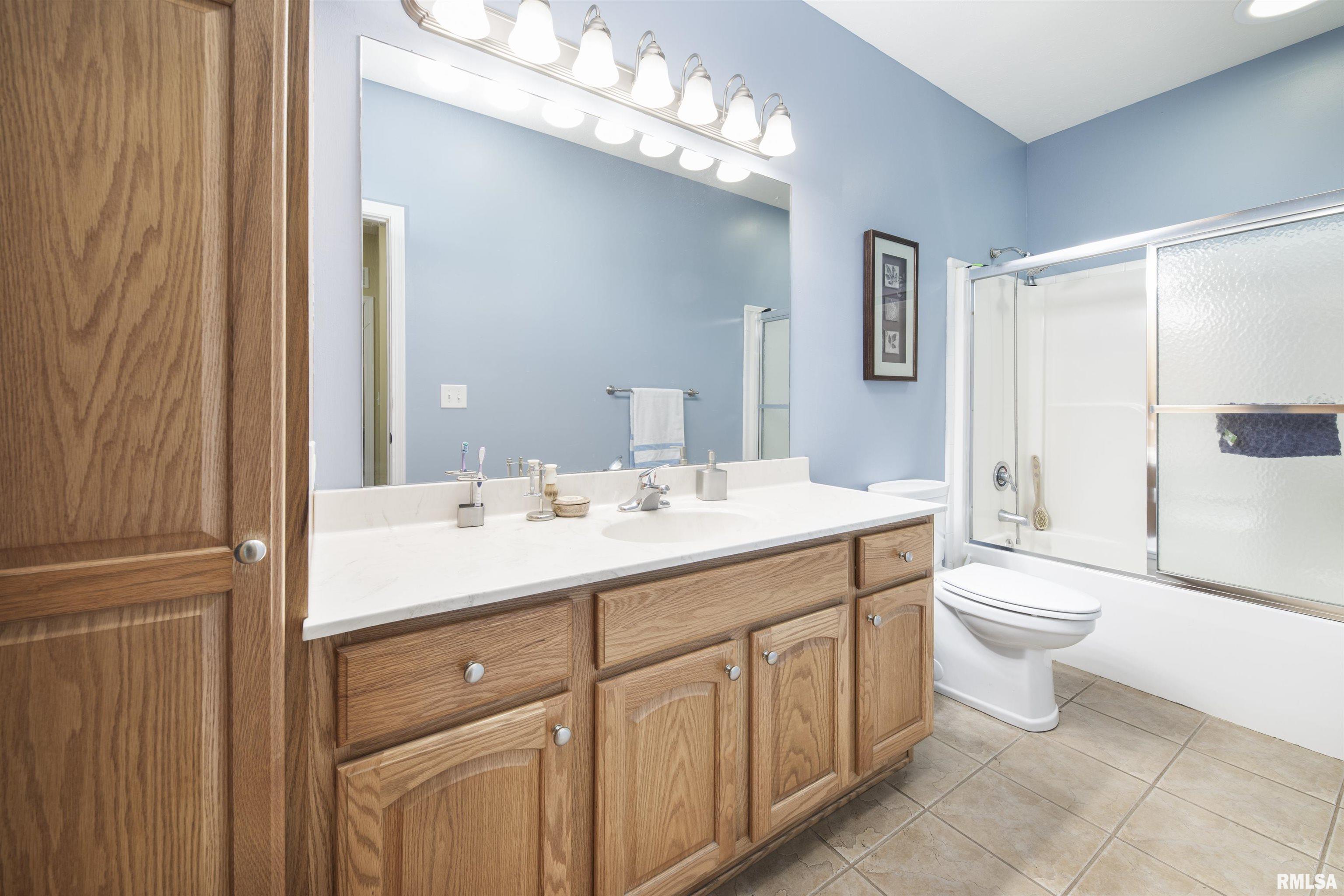 15920 Apricot Road Wapella, IL 61777 - Photo 18 of 66
