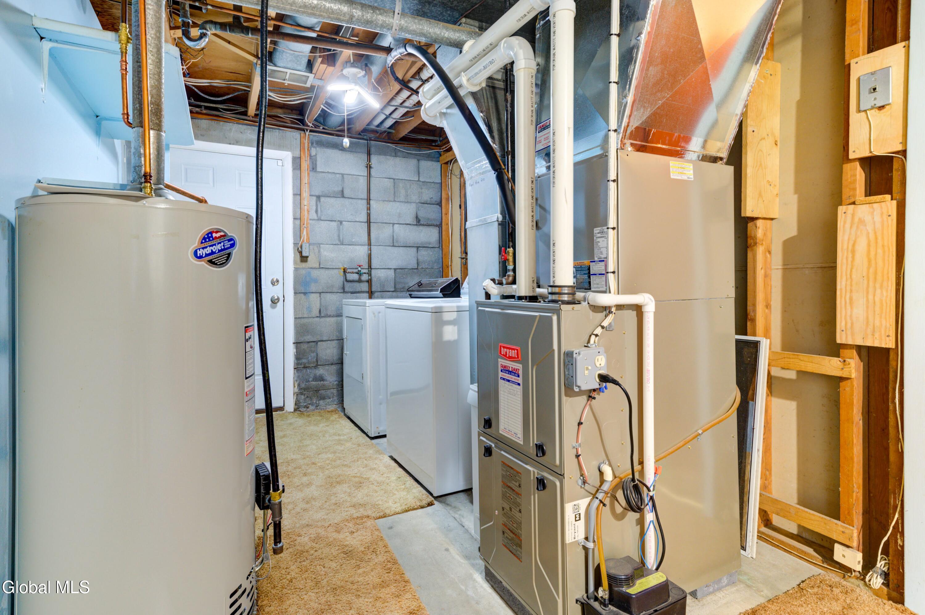 102 Rapple Drive Colonie, NY 12205 - Photo 36 of 43 102 Rapple-51