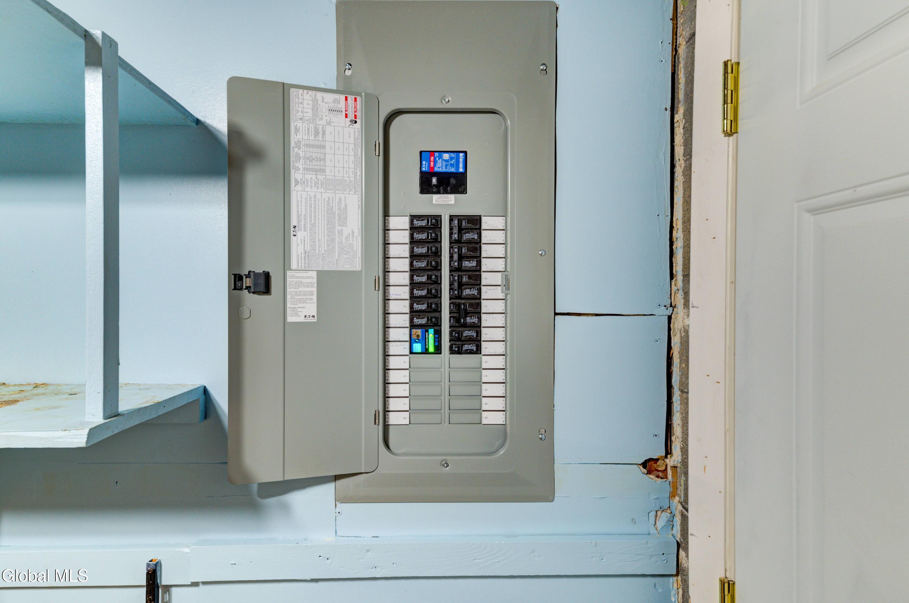 102 Rapple Drive Colonie, NY 12205 - Photo 38 of 43 102 Rapple-53