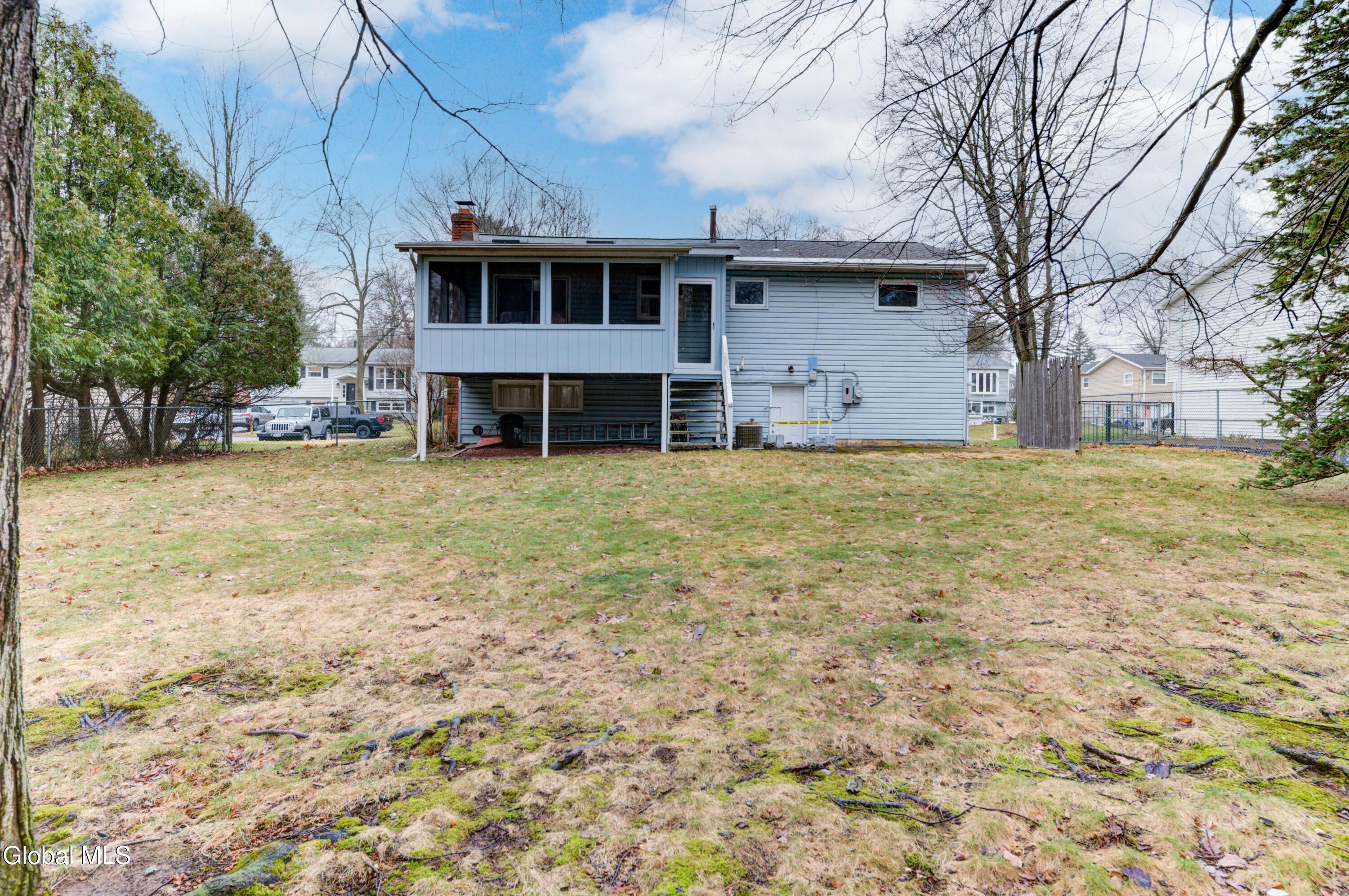 102 Rapple Drive Colonie, NY 12205 - Photo 42 of 43 102 Rapple-59