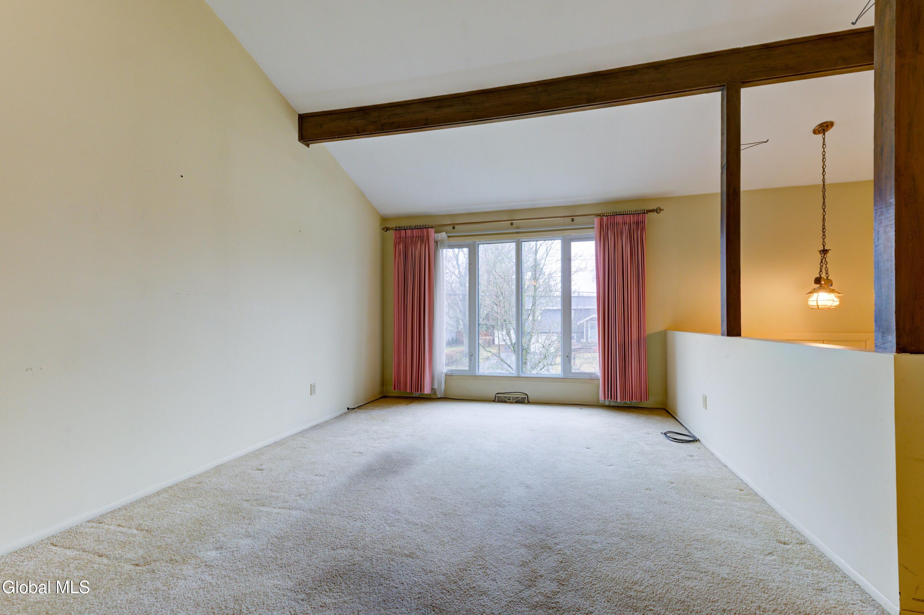 102 Rapple Drive Colonie, NY 12205 - Photo 9 of 43 102 Rapple-20