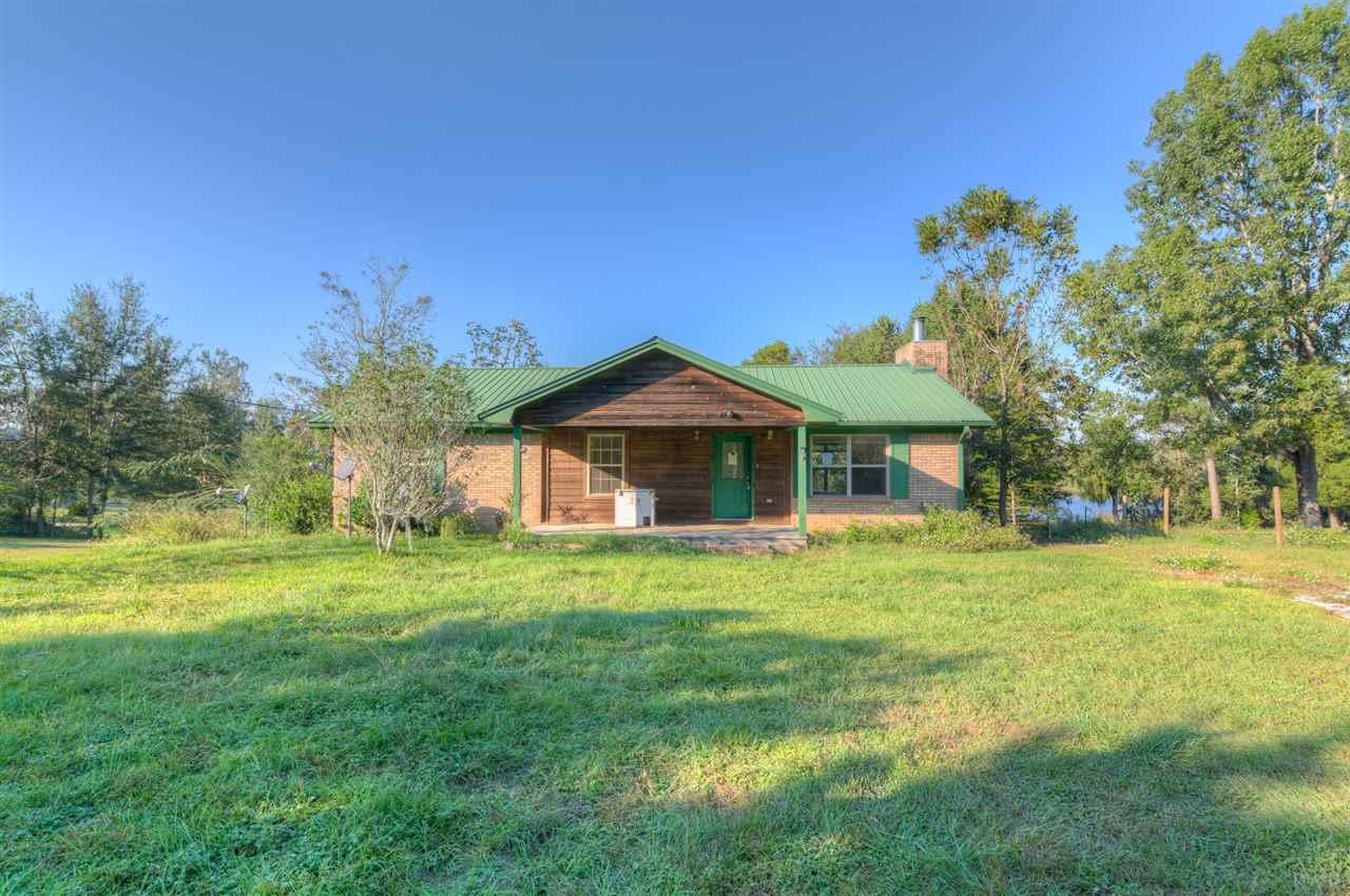 7256 Johnson Road Milton, FL 32583 - Photo 1 of 24 Gallery Image 1