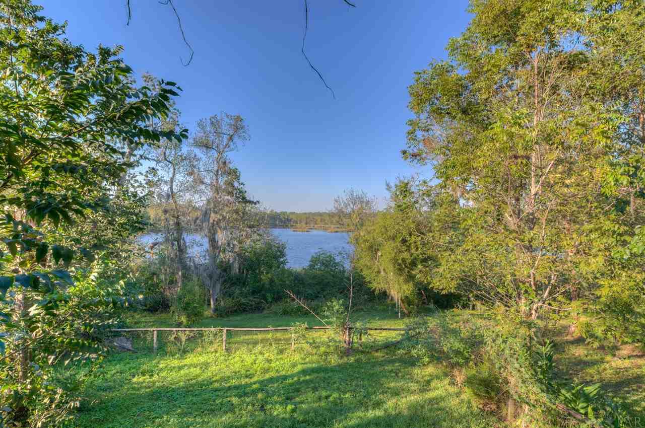 7256 Johnson Road Milton, FL 32583 - Photo 21 of 24 Gallery Image 21
