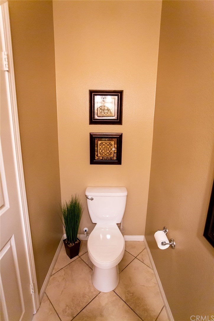 30118 Beeswing Circle Menifee, CA 92584 - Photo 33 of 73 Executive Conference Room Seating