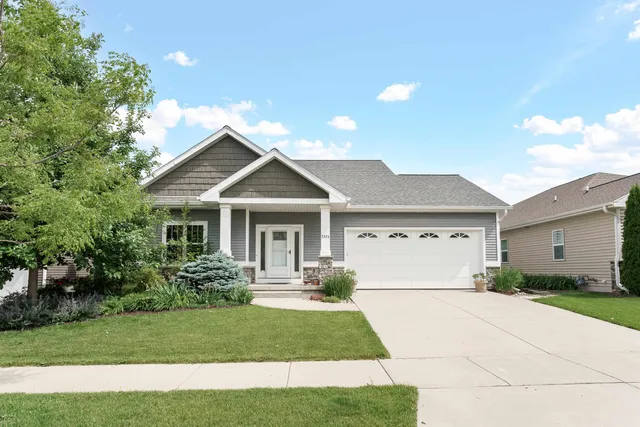 $609,900 | 2824 Hazelnut Trail, Sun Prairie, WI 53590