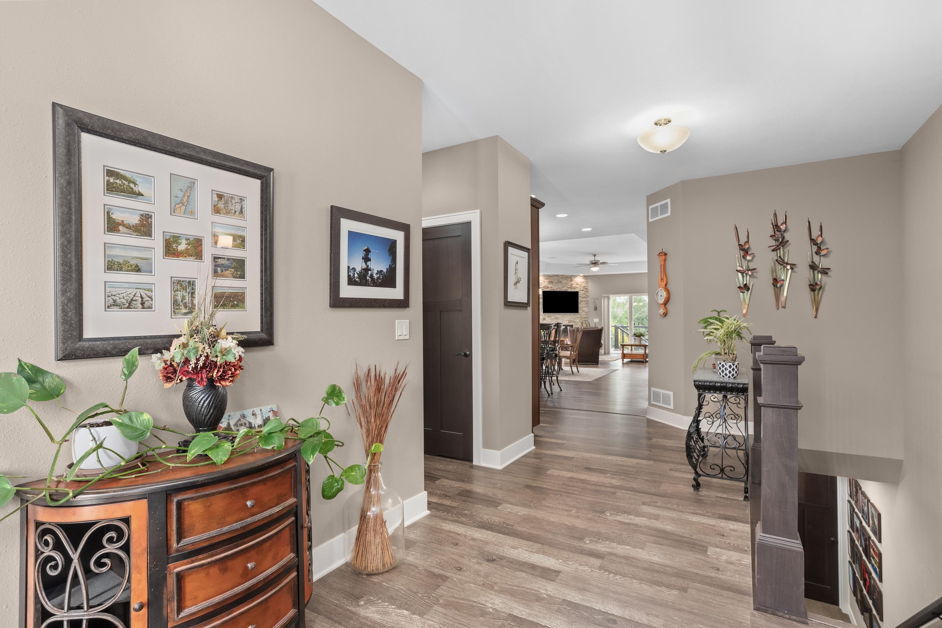 2824 Hazelnut Trail Sun Prairie, WI 53590 - Photo 8 of 56