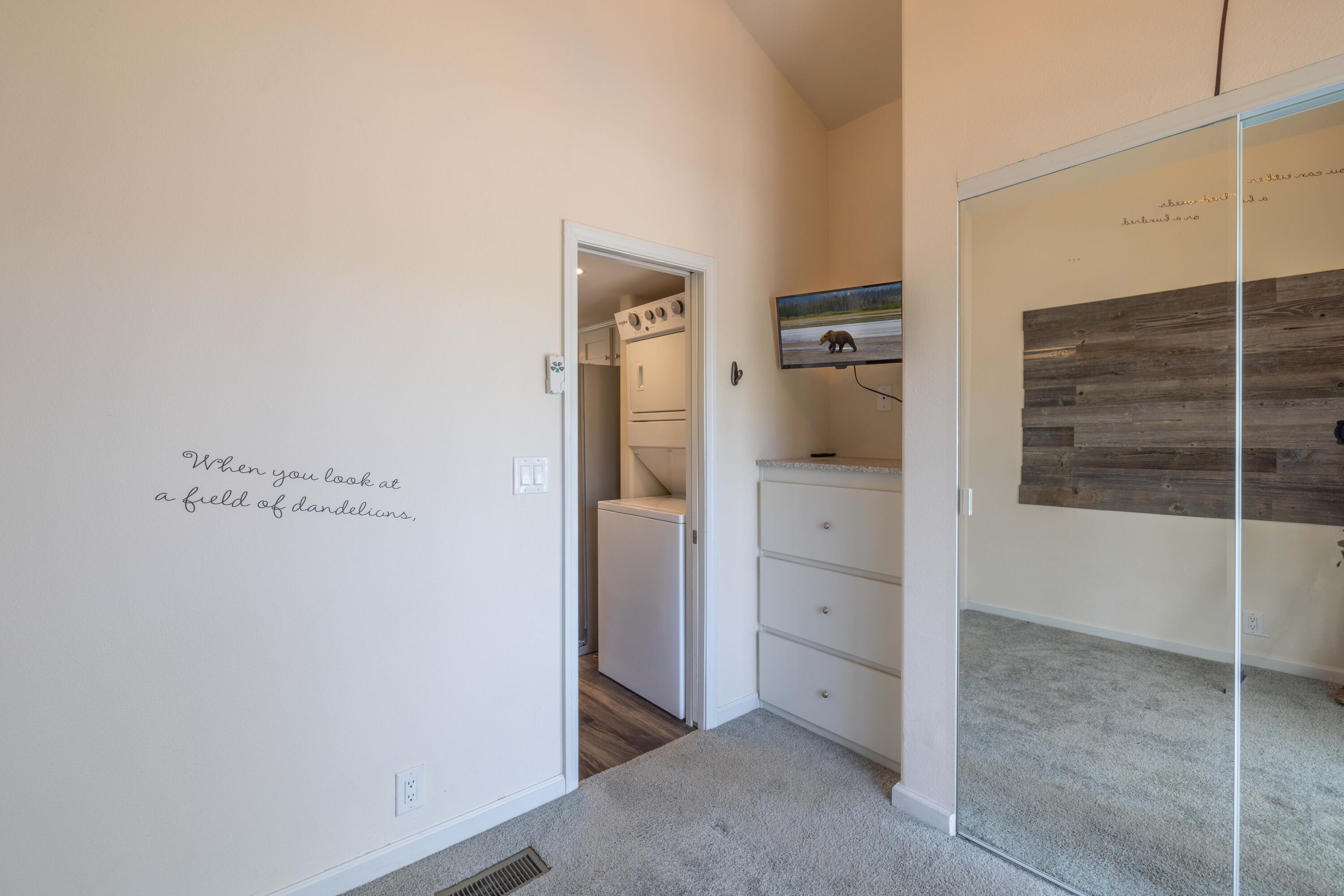 547 Alden Road, Unit RV4 Big Bear Lake, CA 92315 - Photo 18 of 38 a view of closet