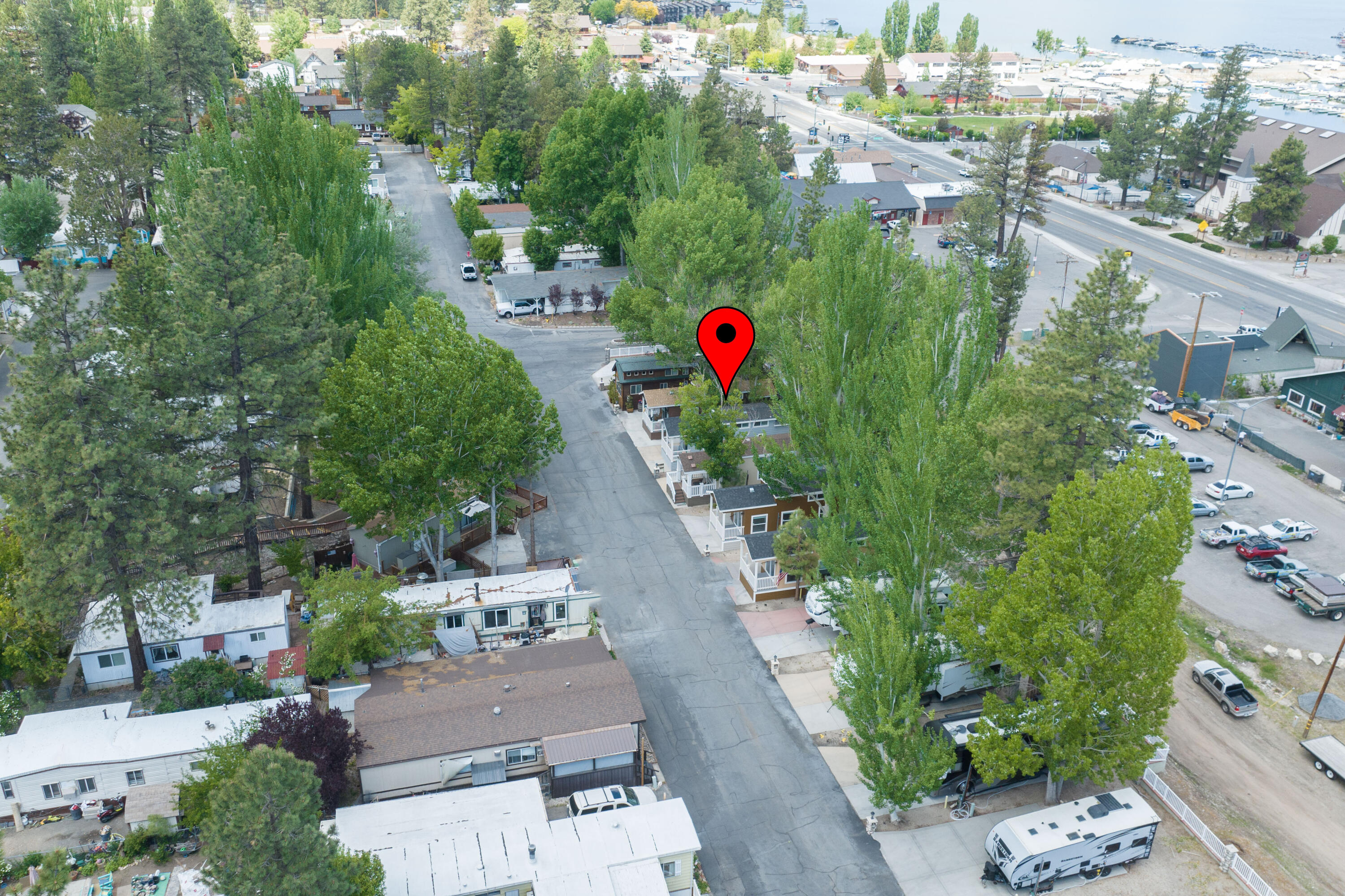 547 Alden Road, Unit RV4 Big Bear Lake, CA 92315 - Photo 25 of 38 a view of street with sitting area