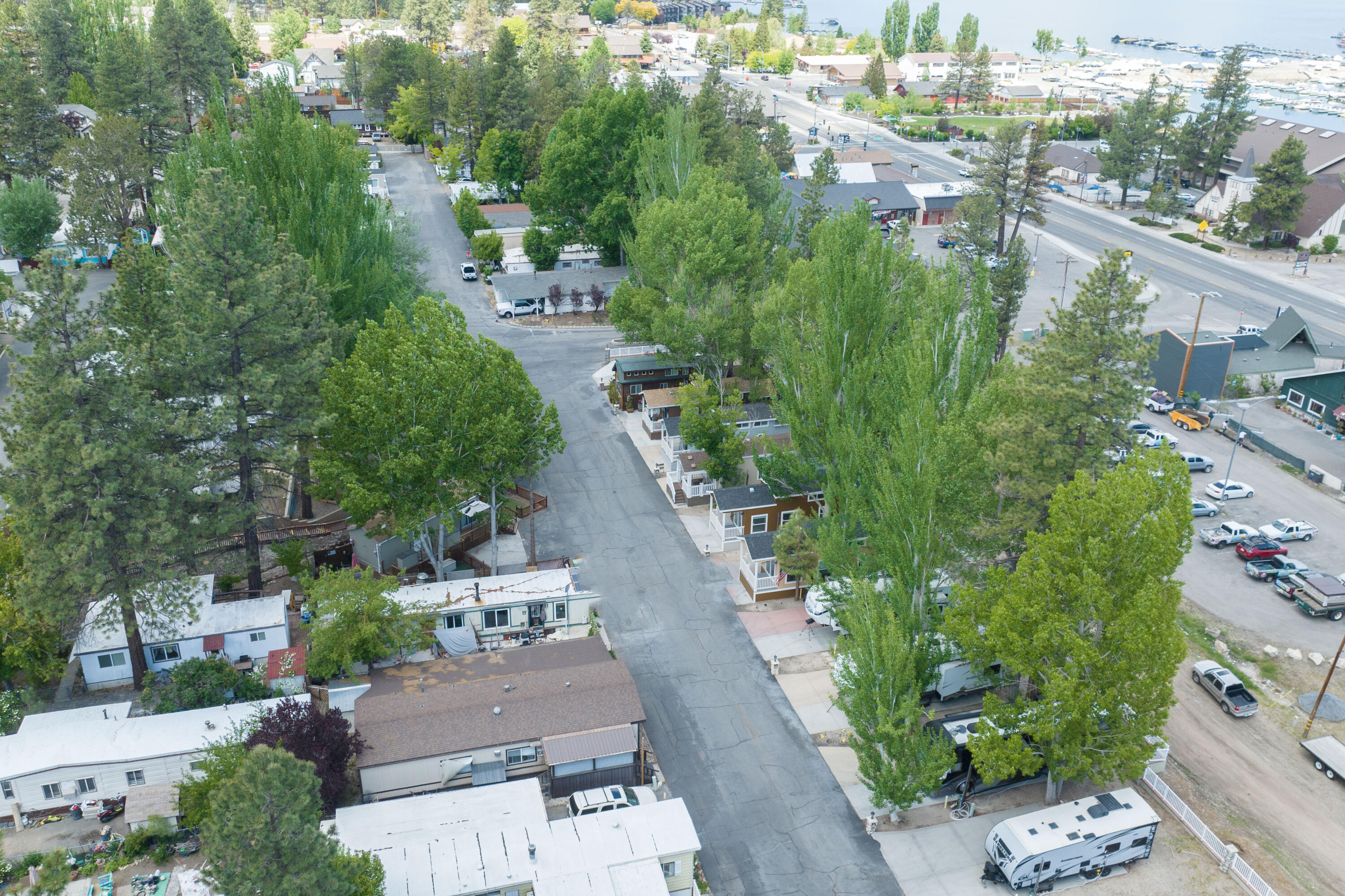 547 Alden Road, Unit RV4 Big Bear Lake, CA 92315 - Photo 26 of 38 an aerial view of a residential houses with outdoor space