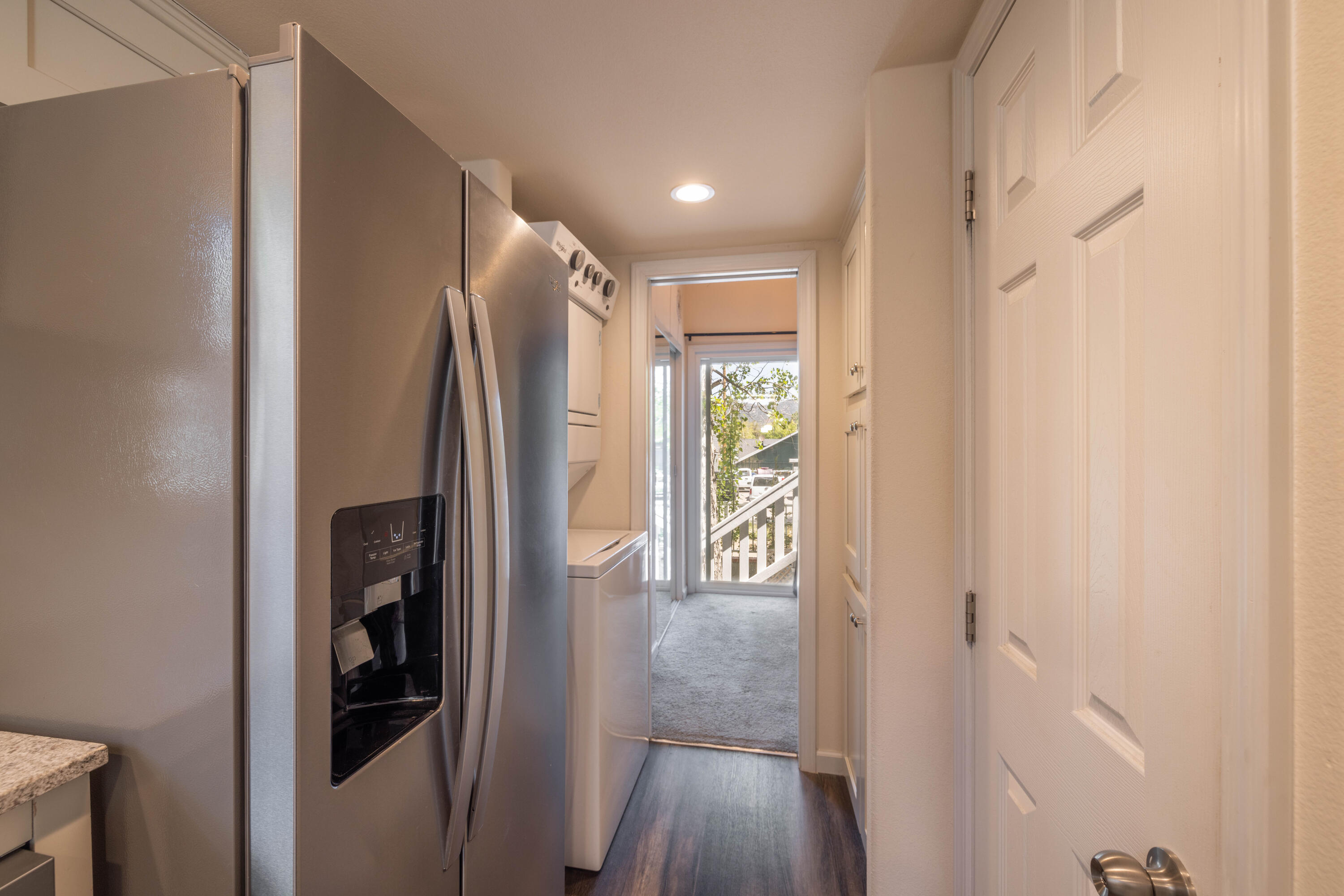 547 Alden Road, Unit RV4 Big Bear Lake, CA 92315 - Photo 36 of 38 a view of hallway with furniture and a window