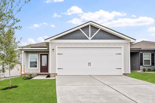 $252,900 | 108 Morrison Drive, Jarrell, TX 76537