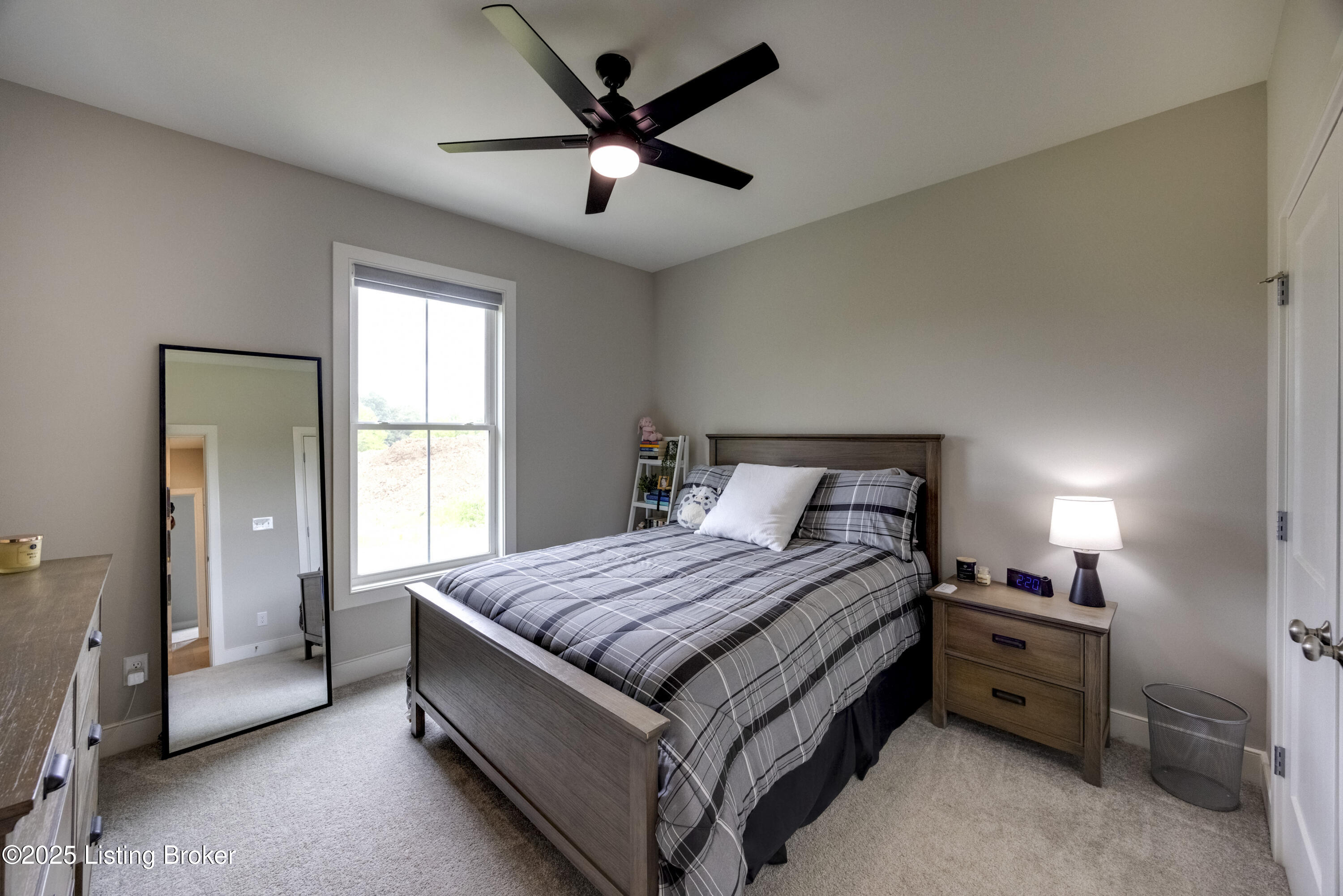1605 Meremont Ridge Road Louisville, KY 40245 - Photo 25 of 45 2Y0A2586-A