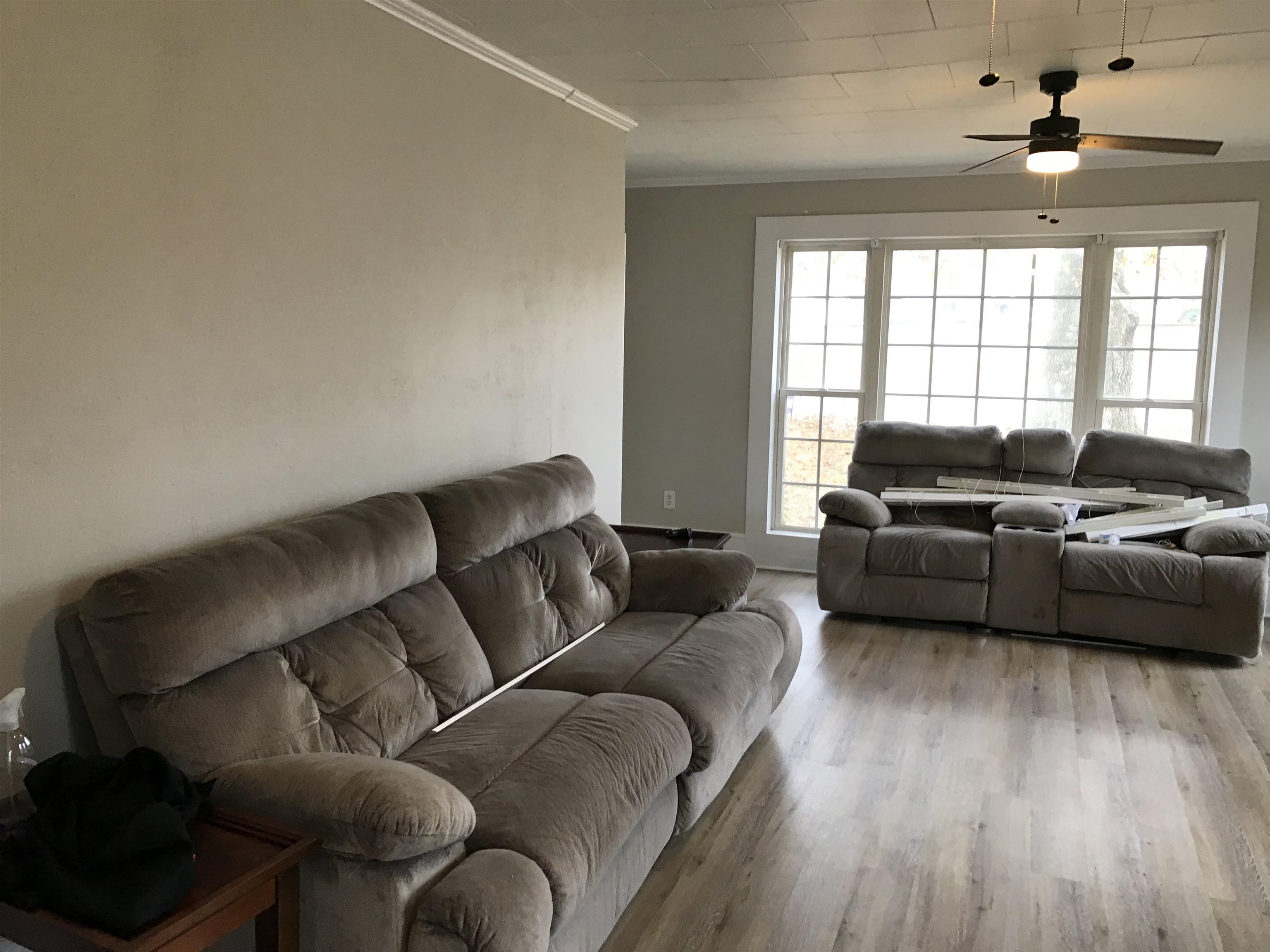 53 South Howard Street Inman, SC 29349 - Photo 5 of 15