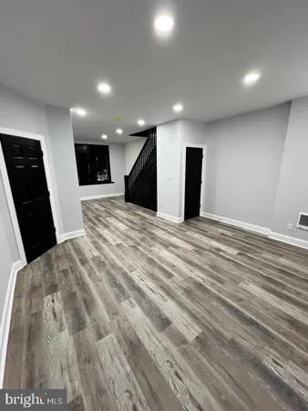 $2,000 | 6645 Vandike Street, Philadelphia, PA 19135