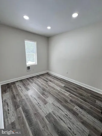 $2,000 | 6645 Vandike Street, Philadelphia, PA 19135