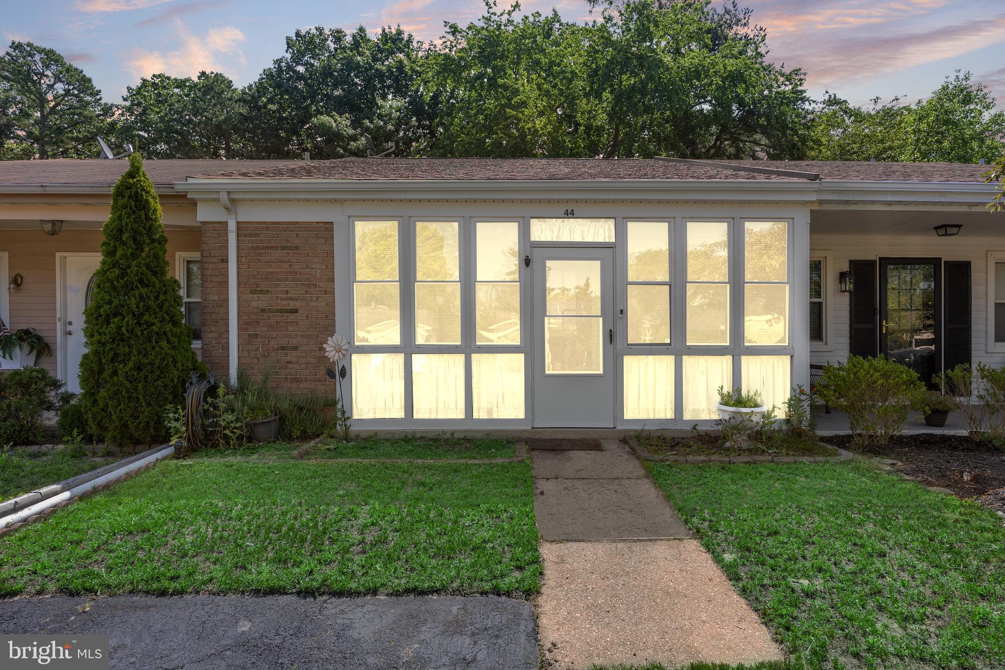 44 Kingston Way Southampton, NJ 08088 - Photo 1 of 25
