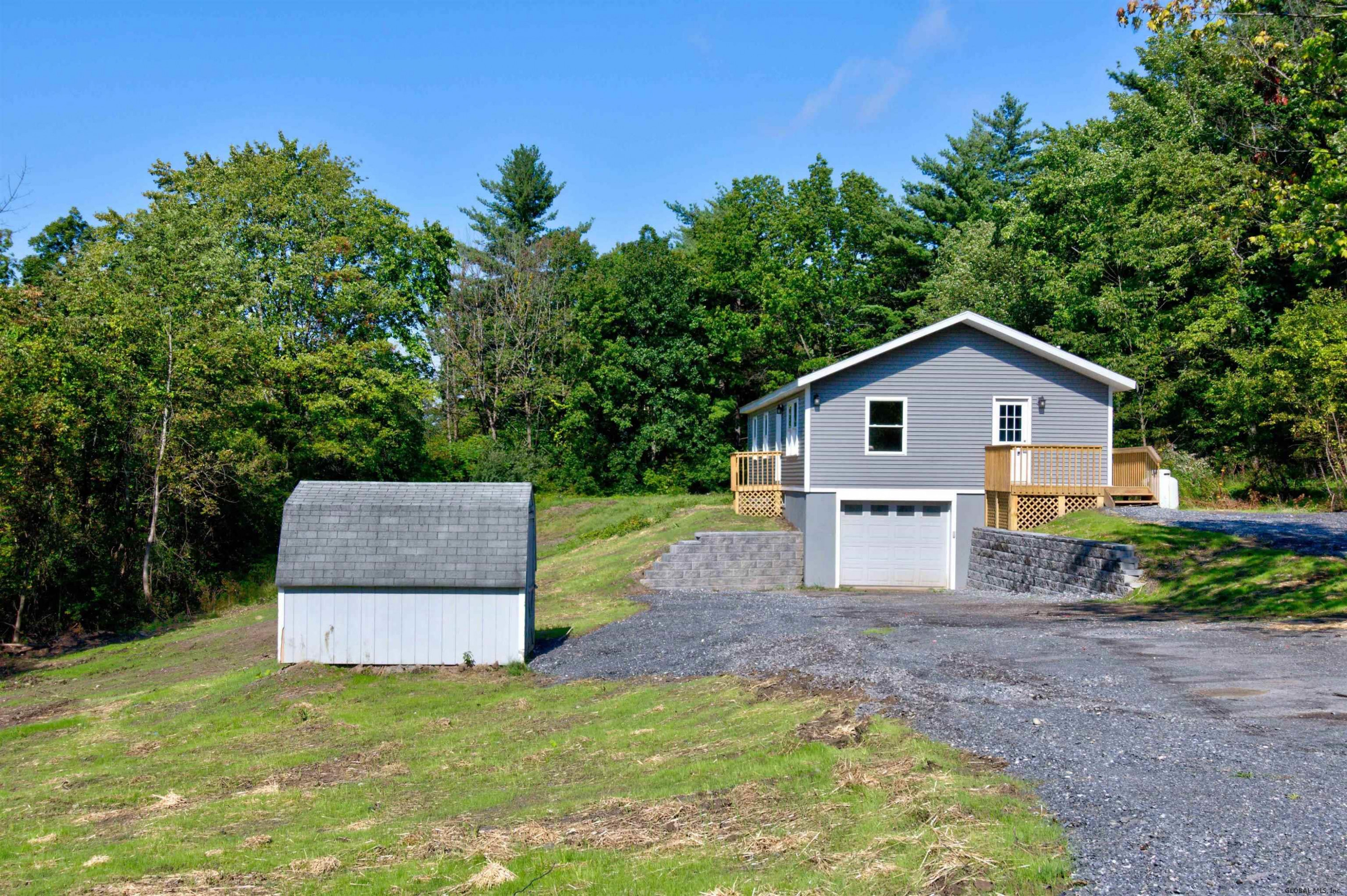 1695 Rte 9W Coeymans, NY 12158 - Photo 5 of 43 Photo 7