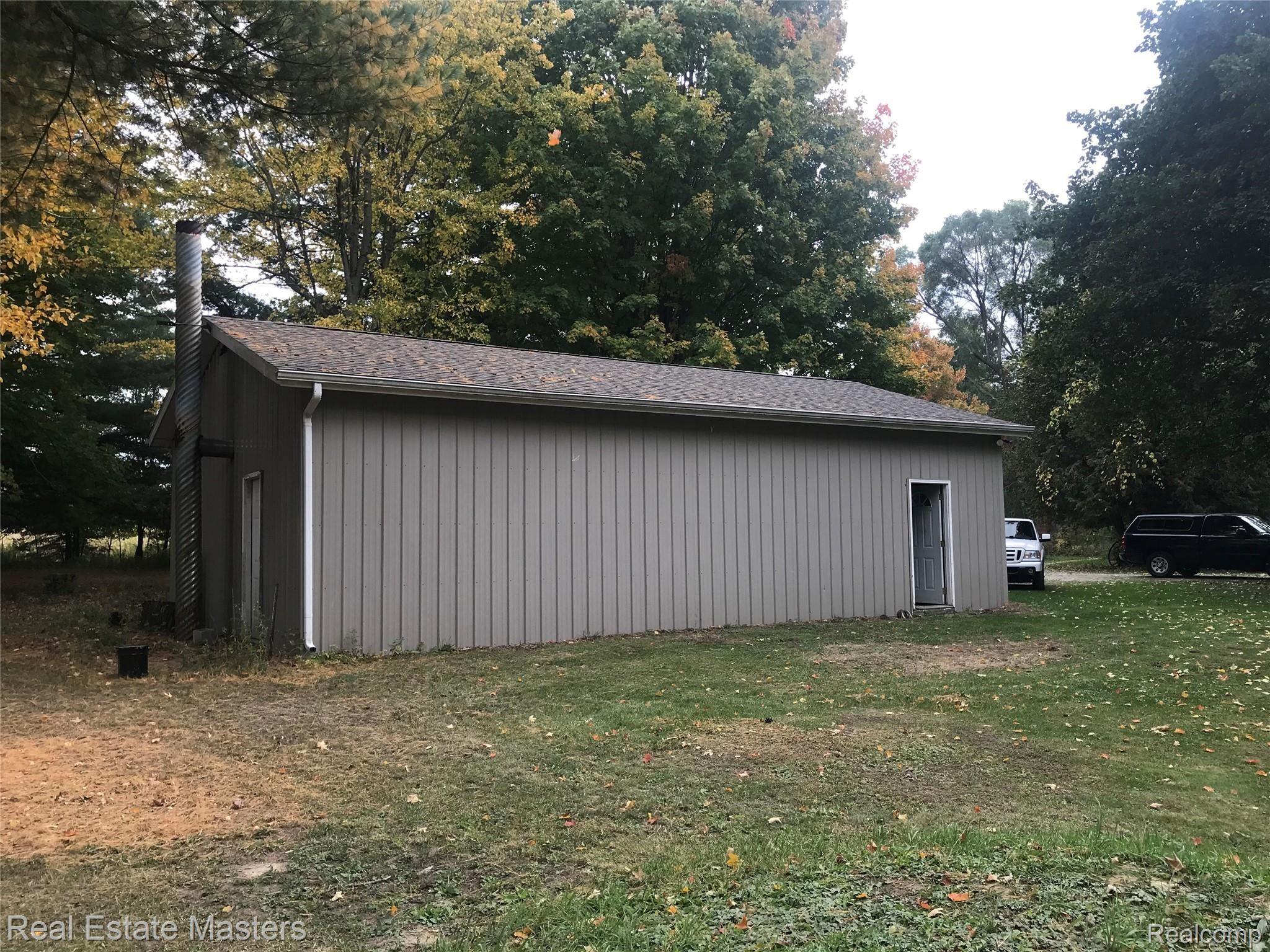 6738 Norman Road Jeddo, MI 48032 - Photo 9 of 20 n5.jpg