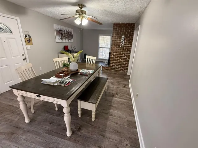 $425,000 | 403 South Sequoyah Circle Northeast, Calhoun, GA 30701