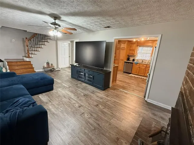 $425,000 | 403 South Sequoyah Circle Northeast, Calhoun, GA 30701