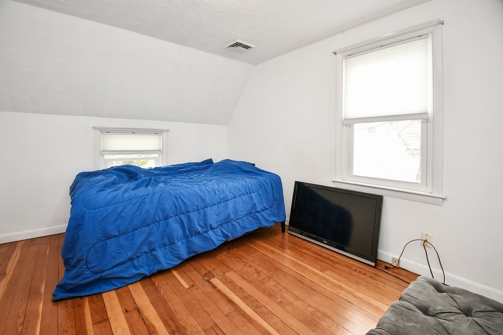 24 Heroult Road Worcester, MA 01606 - Photo 17 of 24 Gallery Image 17