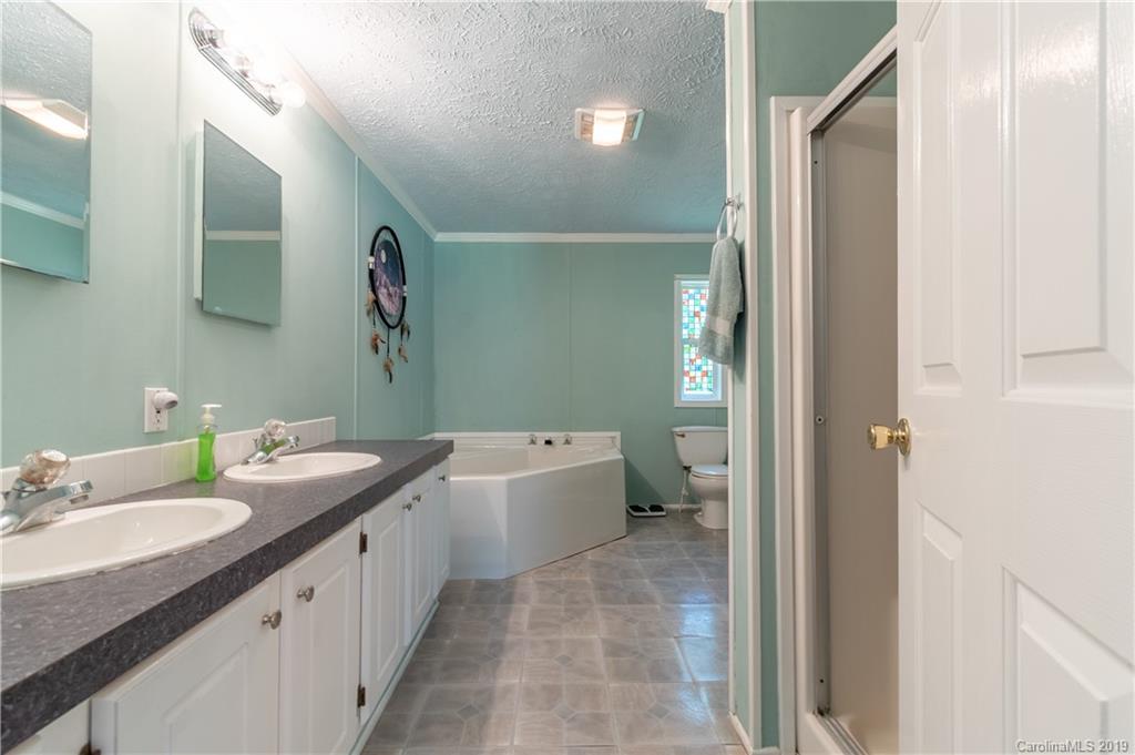 339 Fletcher Road Union Grove, NC 28689 - Photo 16 of 29 Gallery Image 16