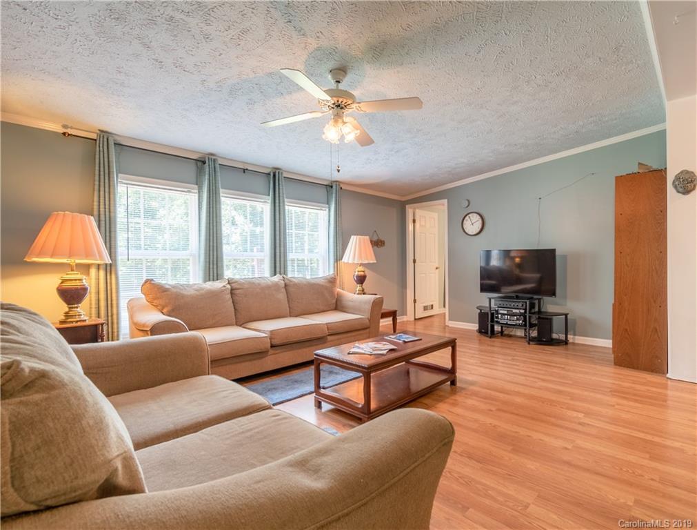 339 Fletcher Road Union Grove, NC 28689 - Photo 3 of 29 Gallery Image 3