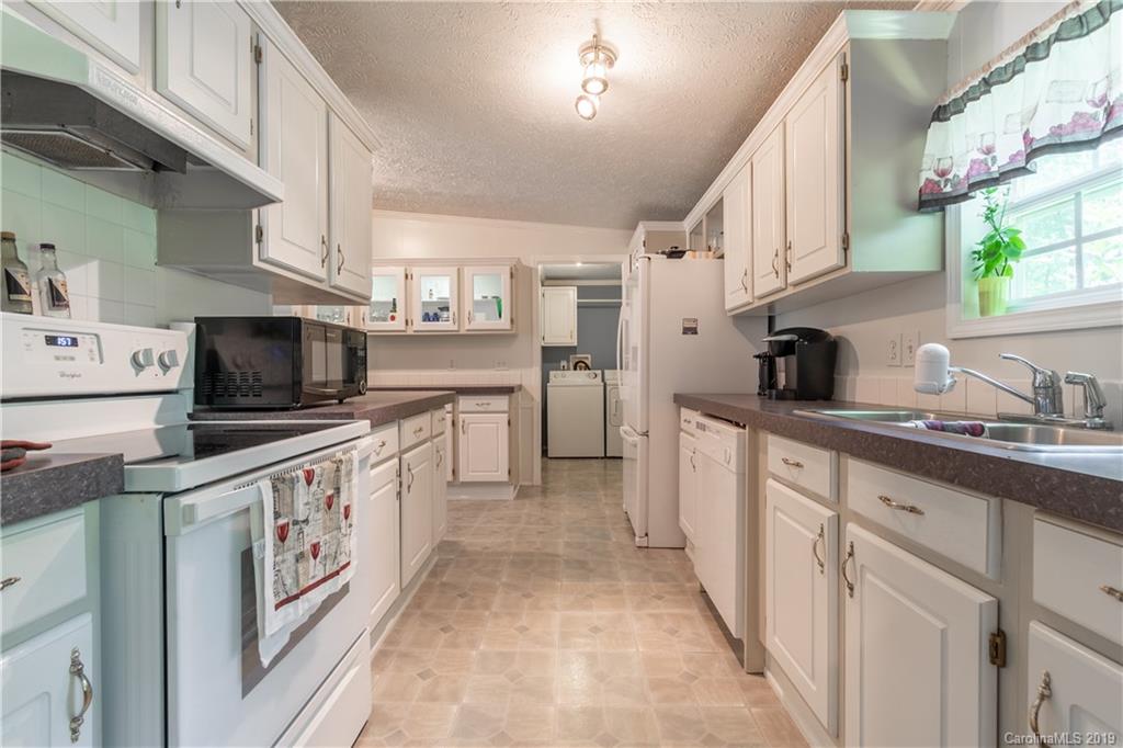 339 Fletcher Road Union Grove, NC 28689 - Photo 8 of 29 Gallery Image 8
