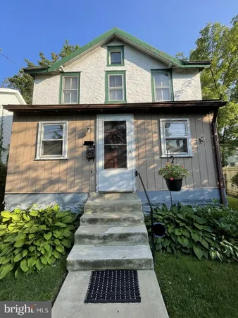$280,000 | 701 Preston Avenue, Bryn Mawr, PA 19010