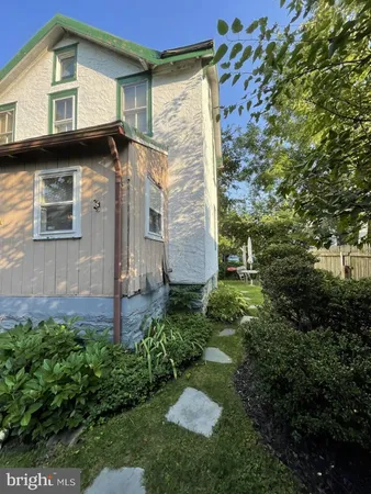 $280,000 | 701 Preston Avenue, Bryn Mawr, PA 19010