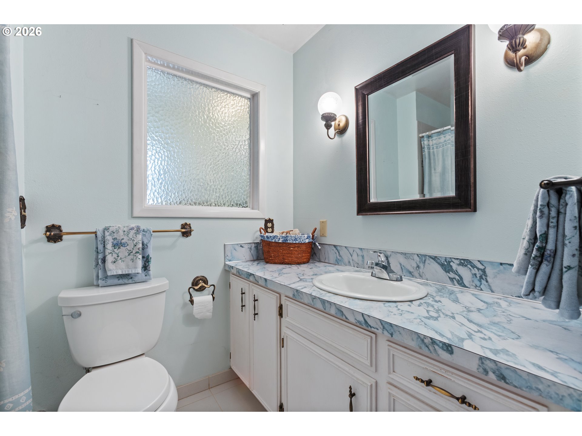 34142 Southwest Johnson School Road Cornelius, OR 97113 - Photo 25 of 37 Bathroom