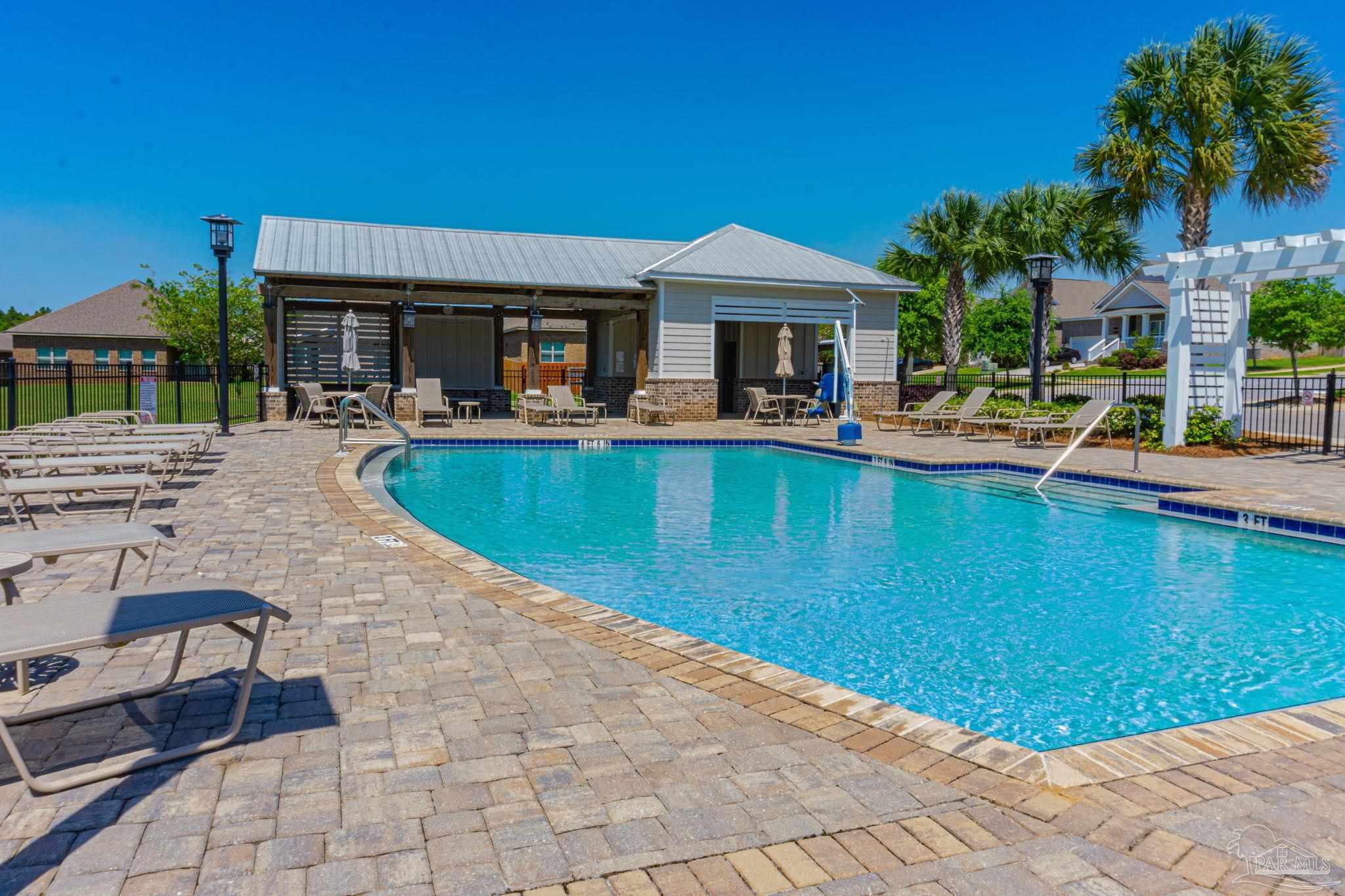 7715 Burnside Loop Pensacola, FL 32526 - Photo 32 of 36