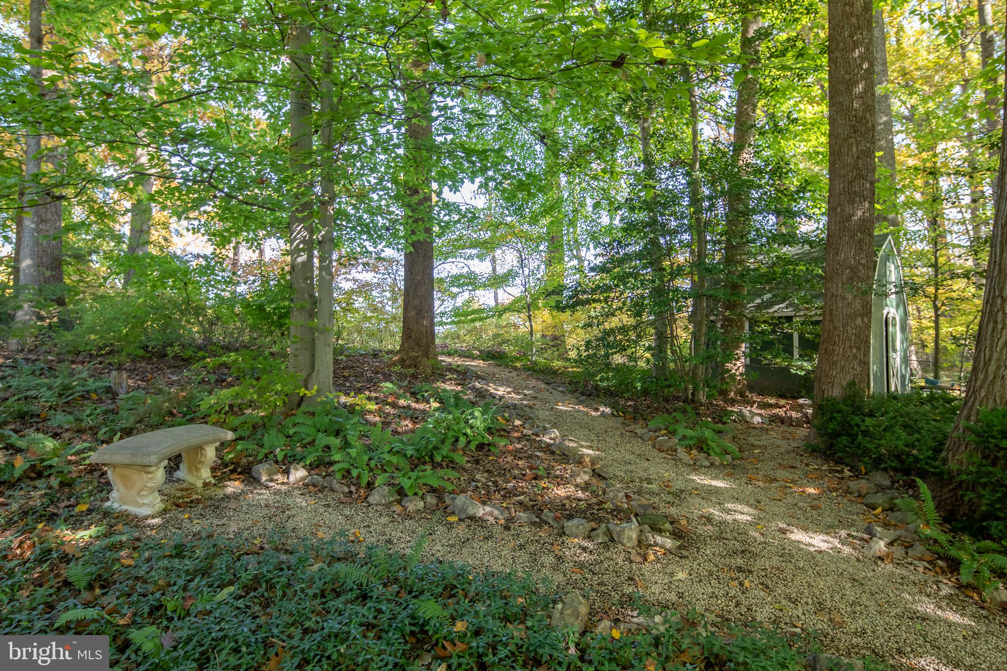 8706 Victoria Road Springfield, VA 22151 - Photo 27 of 31 Gallery Image 27