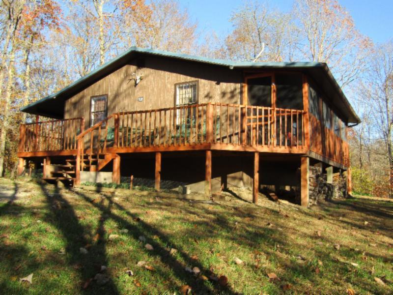 692 Weber Road Celina, TN 38551 - Photo 1 of 40 USE AS MAIN PHOTO 1
