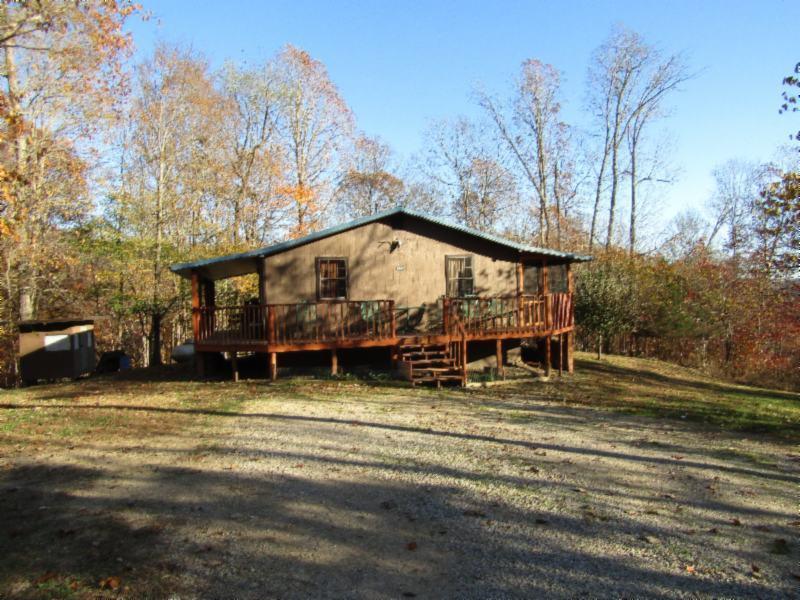 692 Weber Road Celina, TN 38551 - Photo 16 of 40 IMG_0223