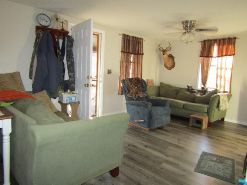 692 Weber Road Celina, TN 38551 - Photo 7 of 40 IMG_0214