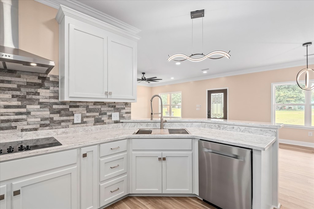 2819 Glen Lawrence Road Cowarts, AL 36321 - Photo 13 of 44