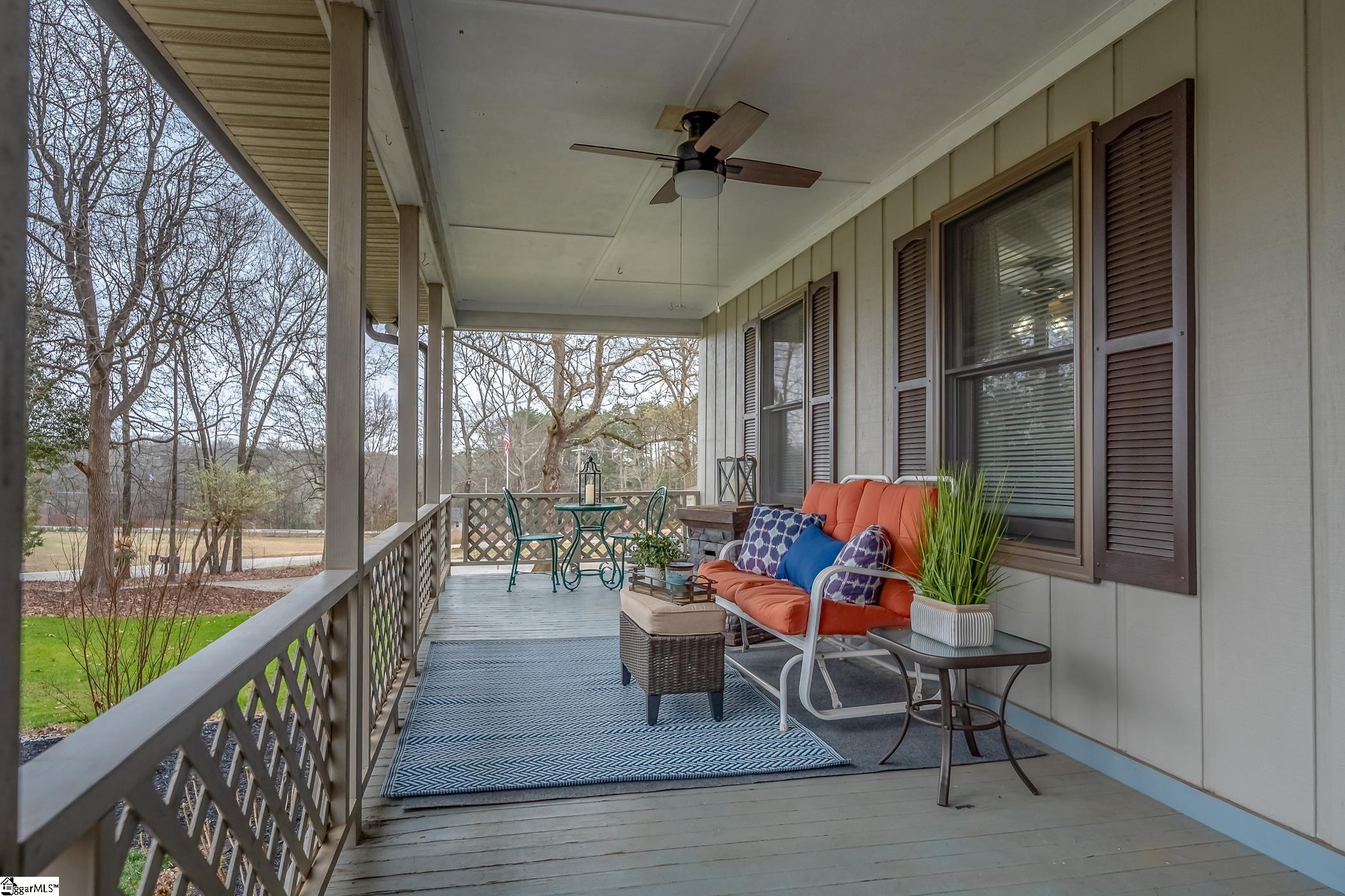 3524 State Park Road Greenville, SC 29609 - Photo 3 of 36