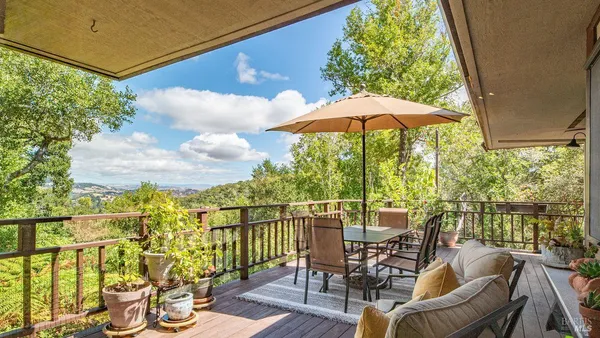 $1,599,000 | 170 Wild Horse Valley Drive, Novato, CA 94947